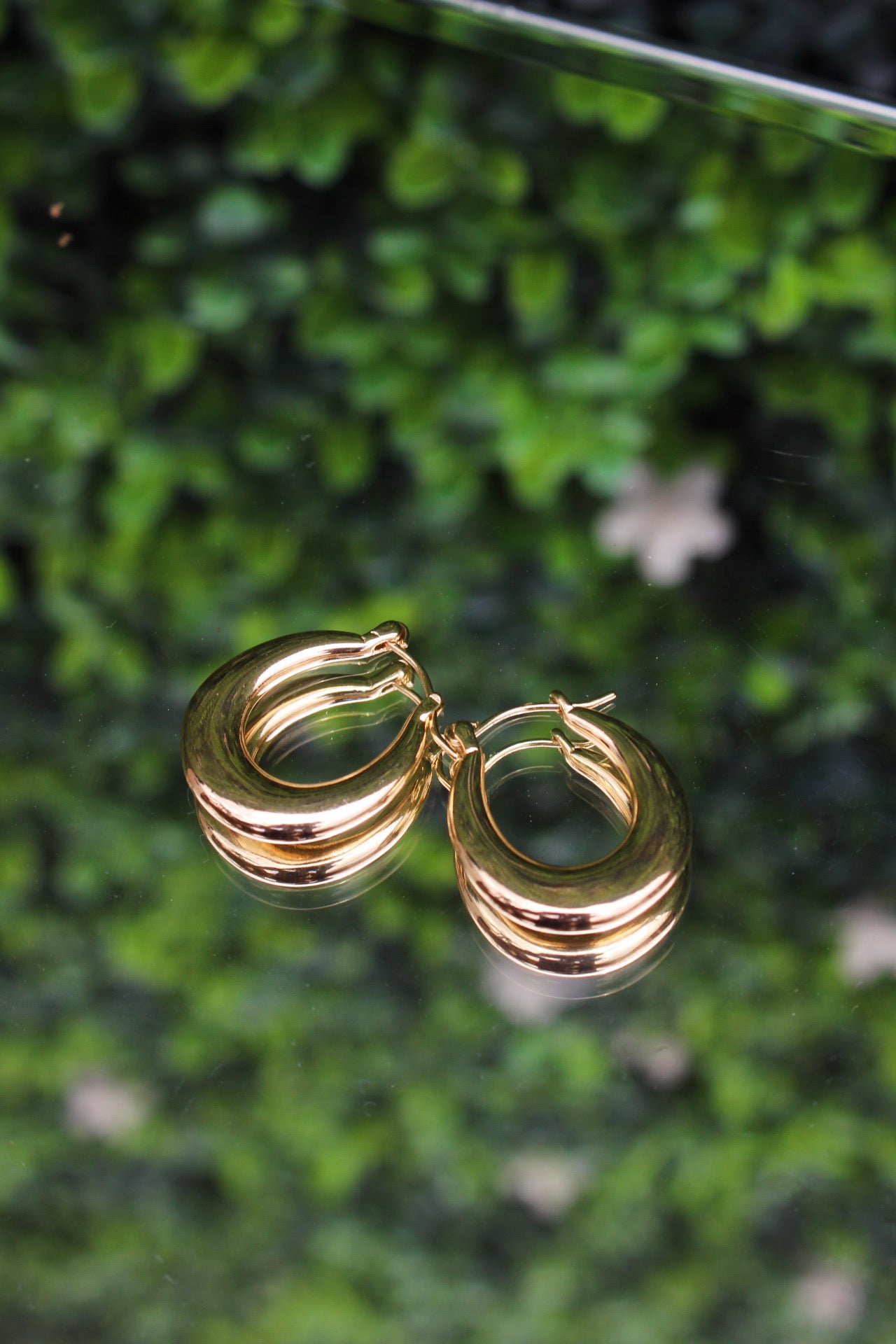 Arracadas Doradas Ovaladas