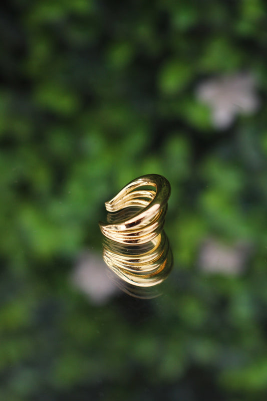 Earcuff Dorado Líneas