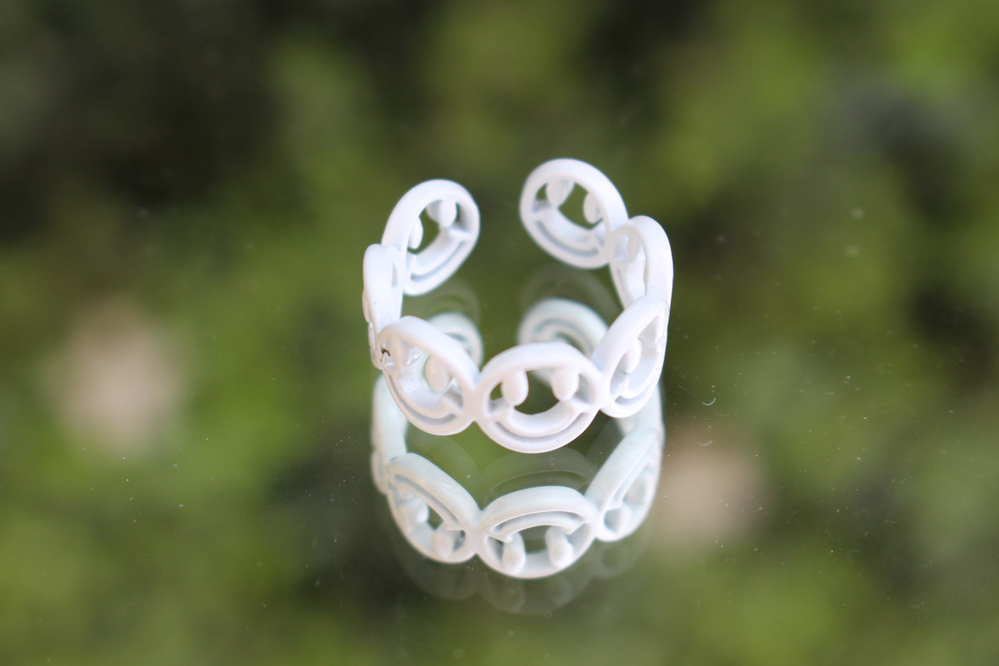 Anillo Happy Faces Blancas