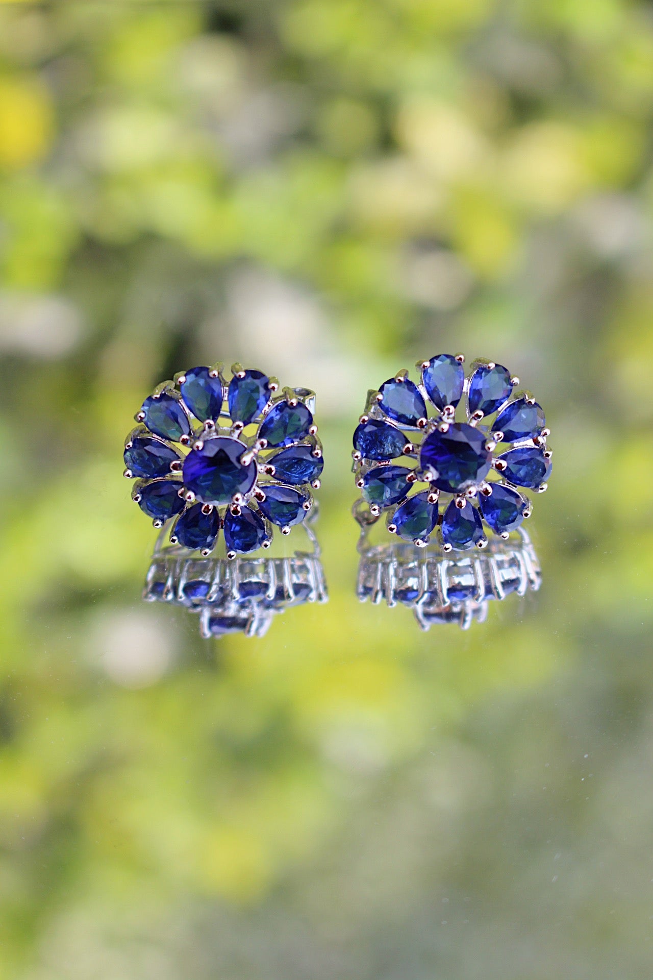 Aretes Flor Zirconia Azul
