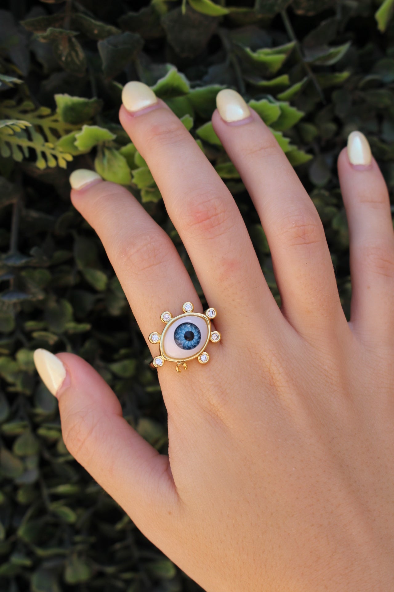 Anillo Ojo Turco Puntitos con Zirconias