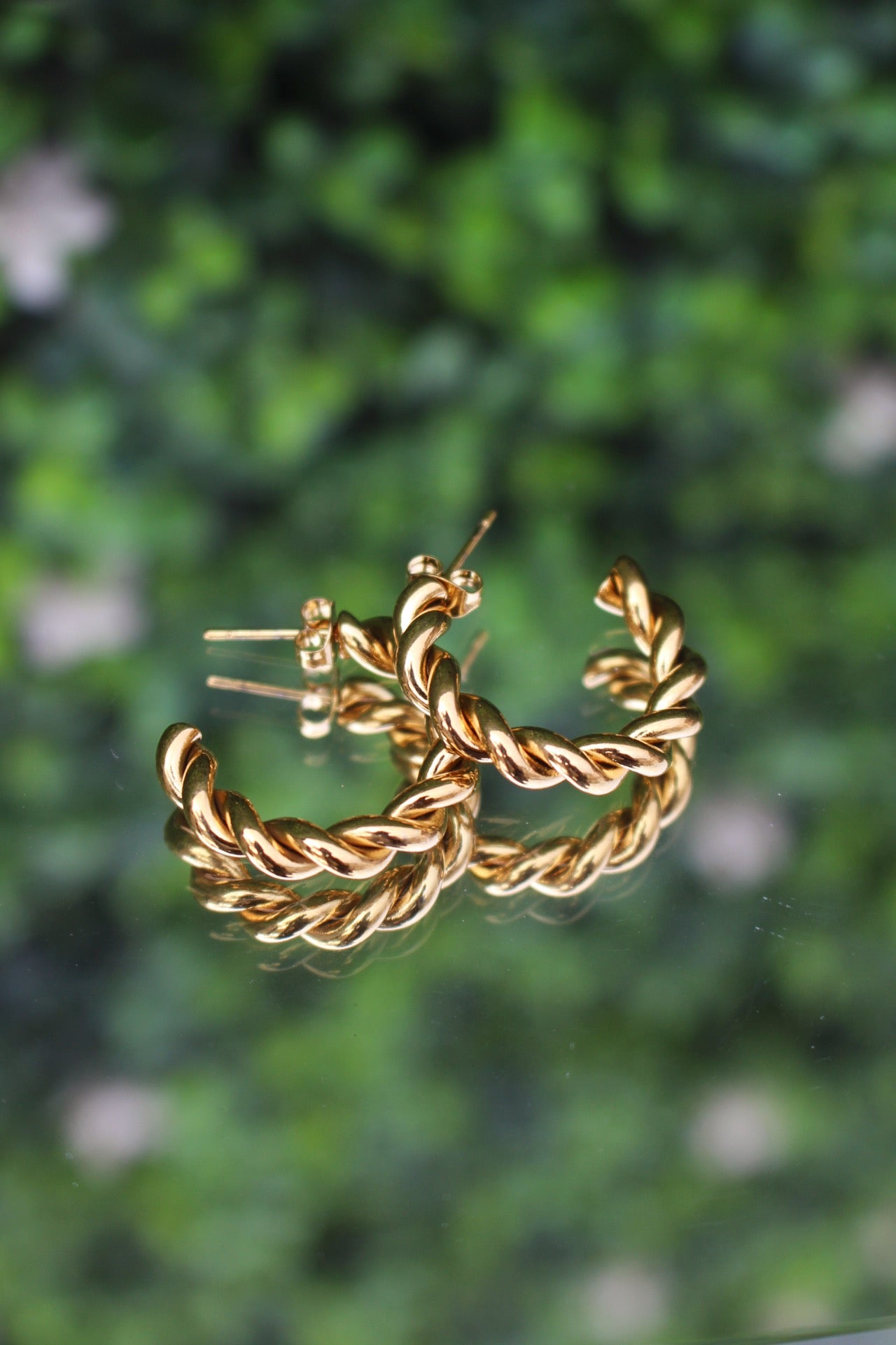 Arracadas Doradas Trenzadas