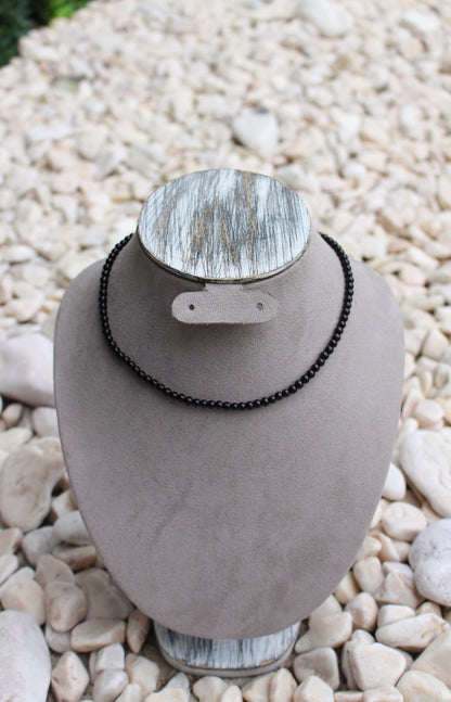 Collar Negro