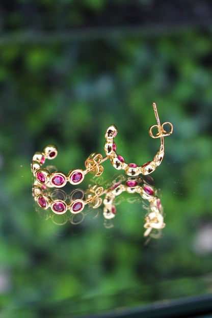 Mini Arracadas Doradas con Rosa