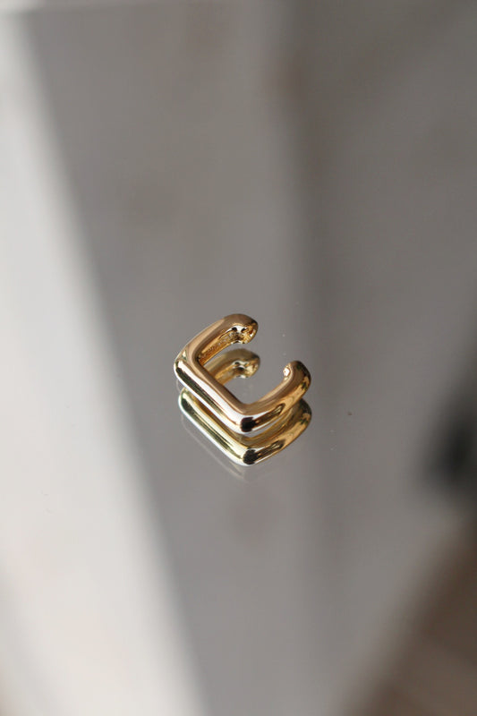 Earcuff Dorado Cuadrado