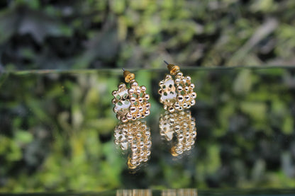 Aretes Bolitas Doradas