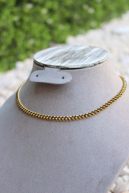 Chocker Cadena Dorada con Negro