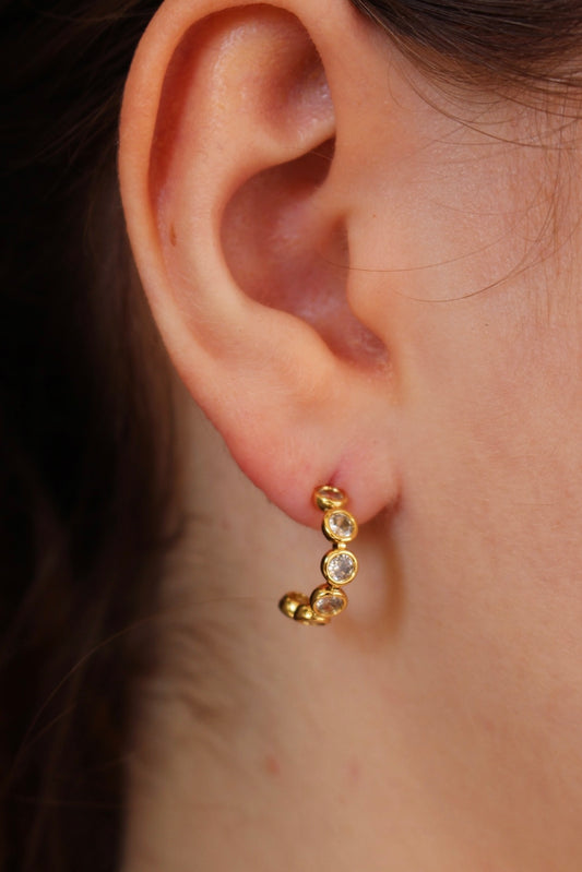 Mini Arracadas Doradas con Plateado