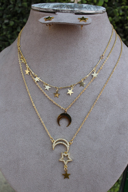 Collar Dorado Triple Estrellas y Lunas