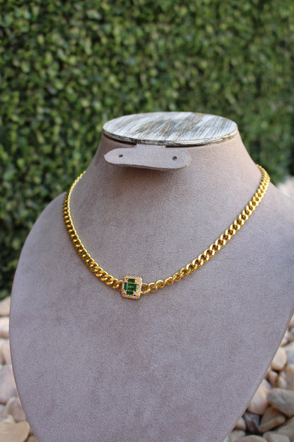 Cadena Chunky con Piedra Cuadrada Verde