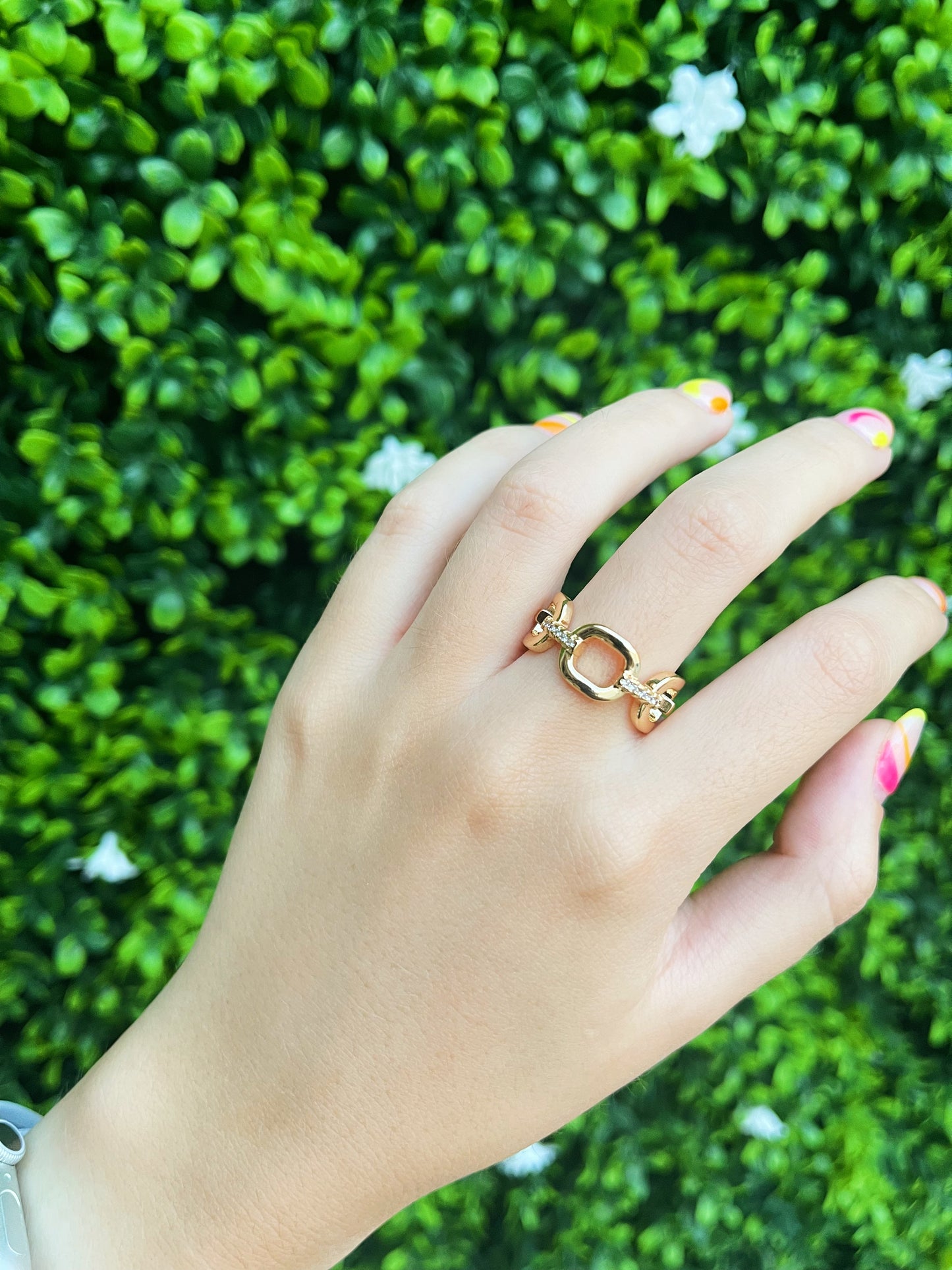 Anillo Dorado Cadena con Unión Zirconias