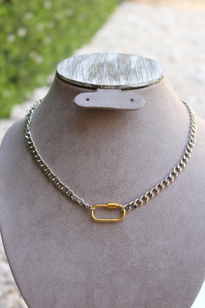 Collar Plateado Circulo Dorado