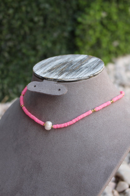 Collar Rosa Fosfo con Perla en Centro