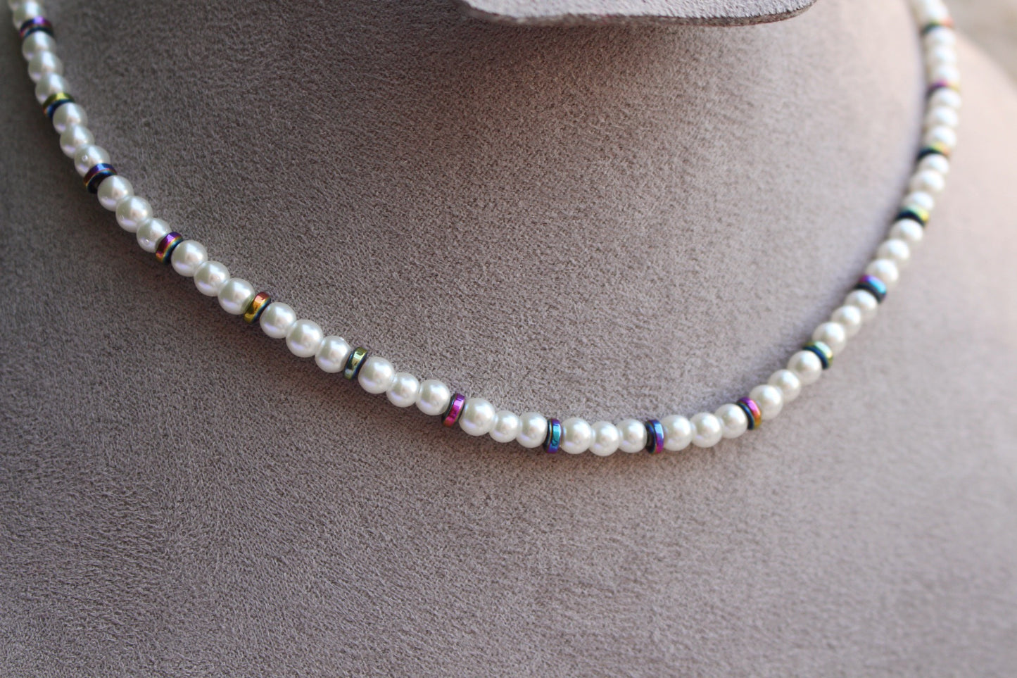 Collar Perlas con Tornasol